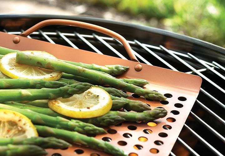 Fox Run Brands – Outset Non-Stick Grill Grid with Handles, Copper, 17″