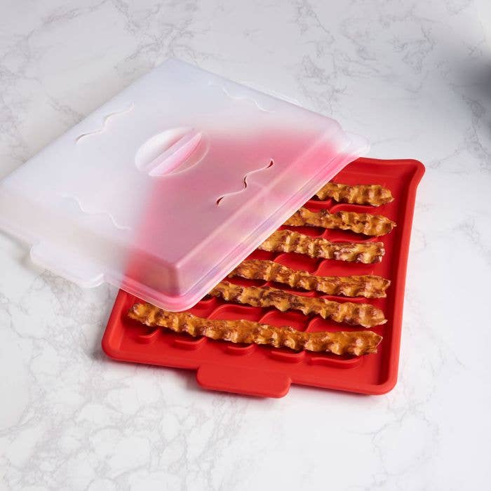 HIC – Harold Import Co. – Talisman Designs Microwave Bacon Tray With C