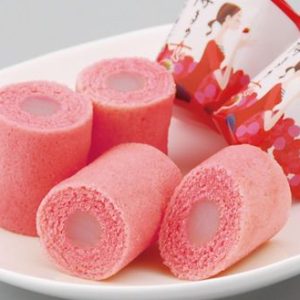 Amaou Strawberry Milk Baumkuchen Sweets from Fukuoka (10 pcs)