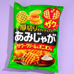 Tohato Amijaga Potato Chips – Sour Cream & Onion