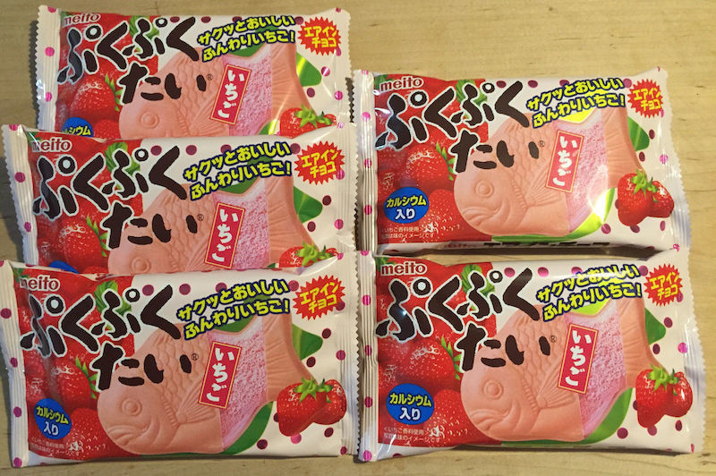 Meito “Puku Puku Tai, Strawberry”, 17g x 10 packs