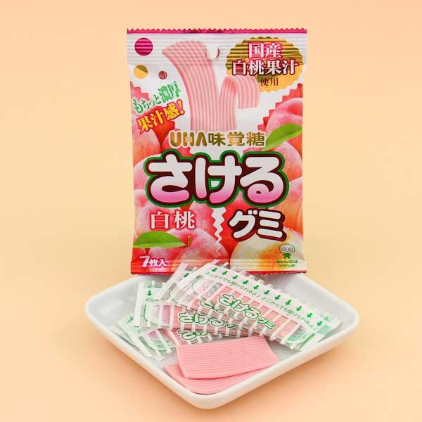UHA Sakeru Split Gummy Candy – Peach