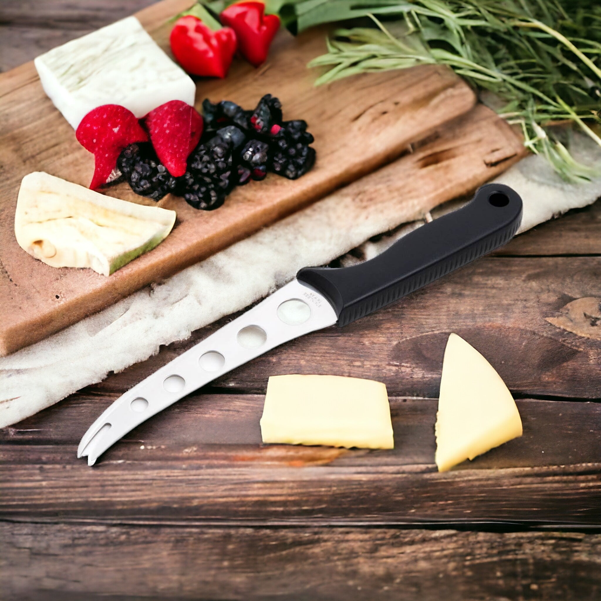 Fox Run Brands – Run Cheese Knife