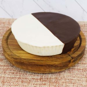 Big Peanut Butter Cup – Black & White