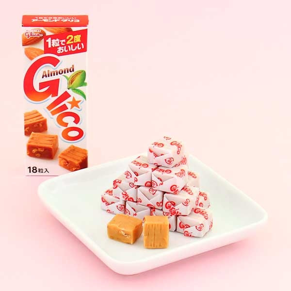Glico Almond Caramel Candy Cubes