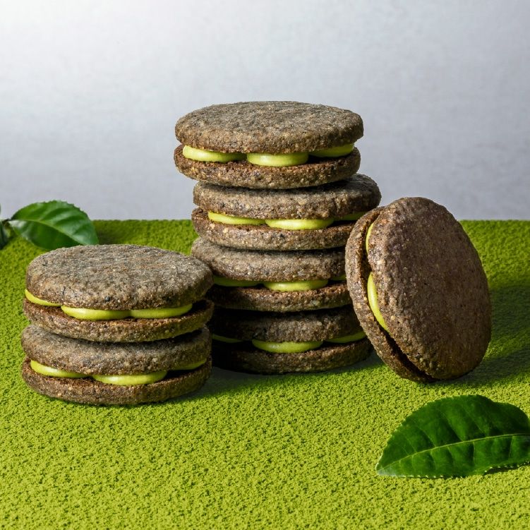 Chanofuku, Kurogoma Matcha Sand, Black Sesame & Matcha, 8 pcs in 1 box