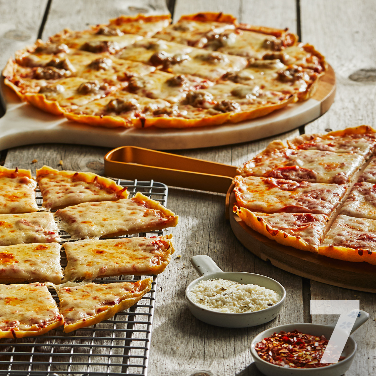 7 Lou Malnati’s Thin Crust Pizzas