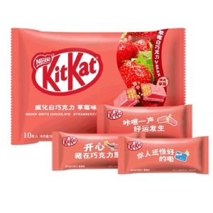 KitKat Wafer White Chocolate Strawberry Flavor 115g