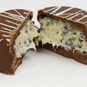 Dubai Domes – Cookies & Cream