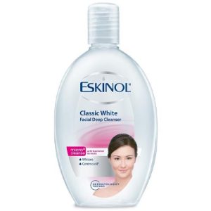 Eskinol – Classic Glow – Facial Deep Cleanser – Micro Cleanse – Anti-Bacterial Formula – Whitens / Controls Oil – 225 ML